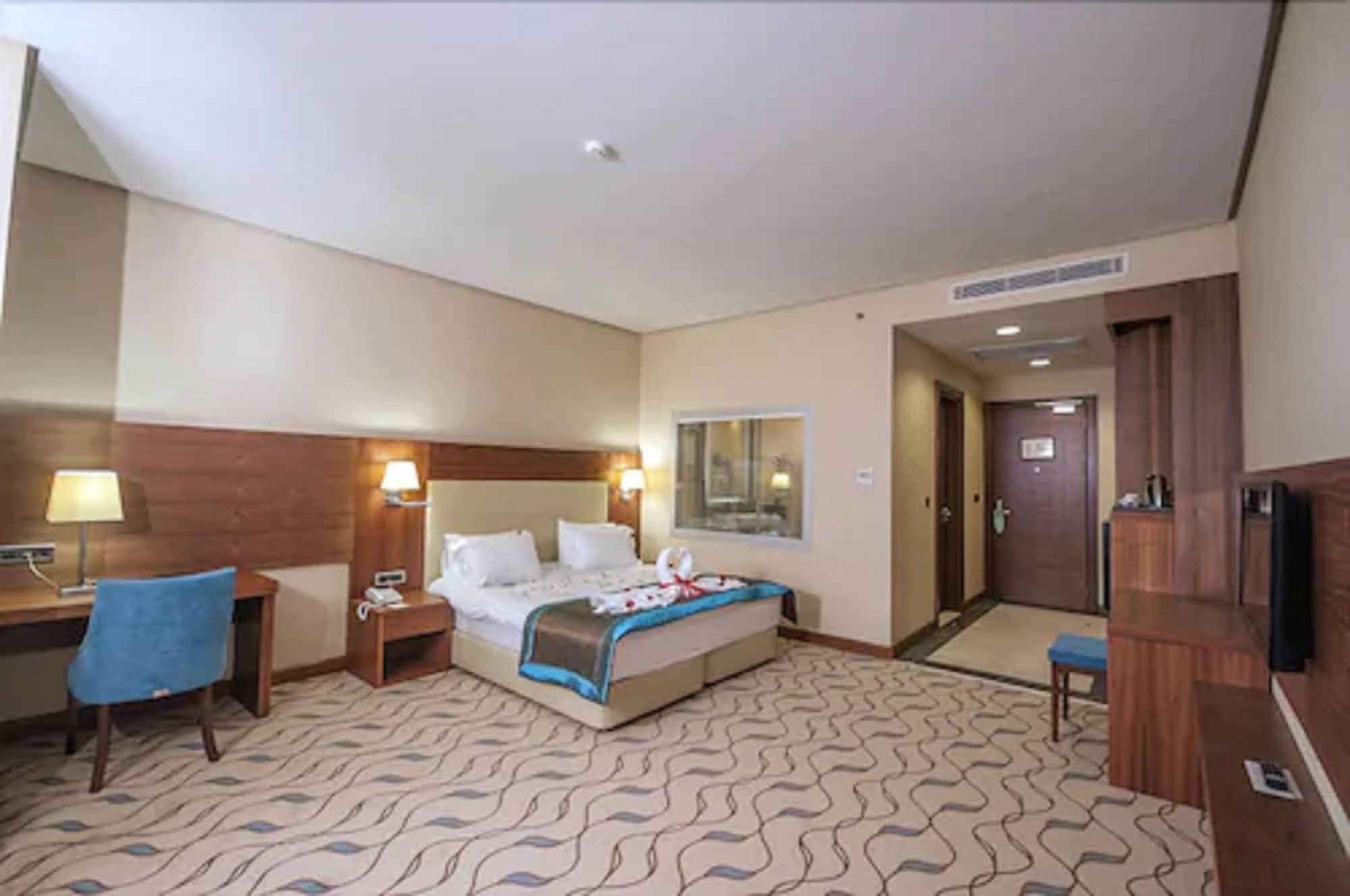 Margi Hotel Edirne Eksteriør billede A room at the hotel