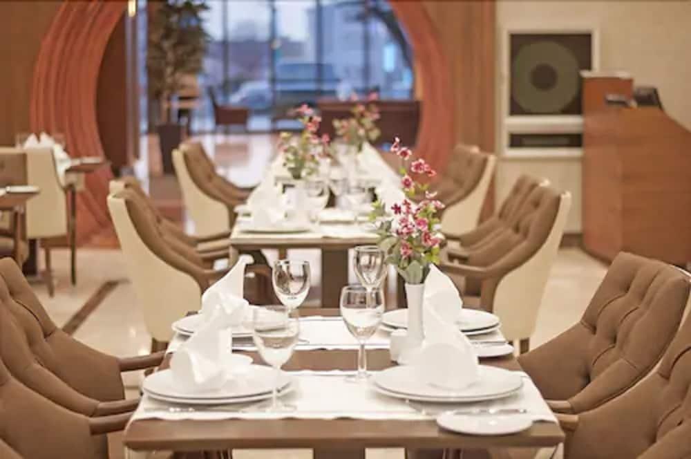 Margi Hotel Edirne Eksteriør billede Restaurant