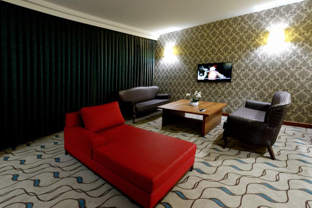 Margi Hotel Edirne Eksteriør billede Suite room