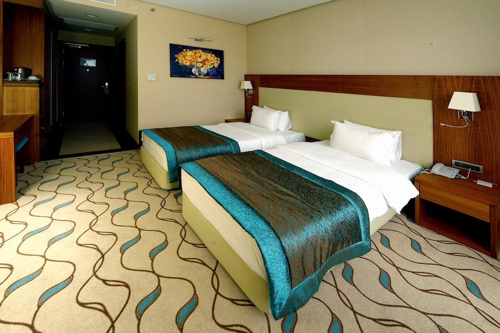 Margi Hotel Edirne Eksteriør billede A room at the hotel